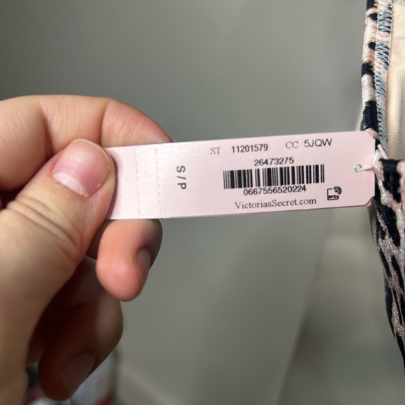 Victoria’s Secret swimwear BRA new LEOPARD - Picture 4 of 5